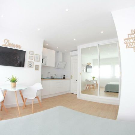 Chung cư studio 25 m² có 1 phòng tắm riêng ở Trung tâm Torremolinos Ngoại thất bức ảnh